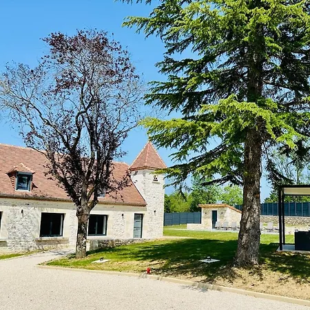 Nyaraló Prestige Et Charme Du Causse Ginouillac