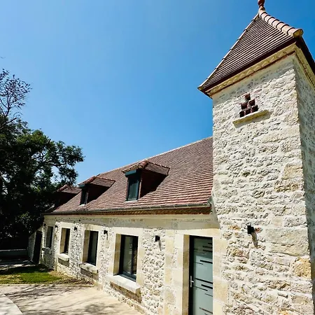Prestige Et Charme Du Causse